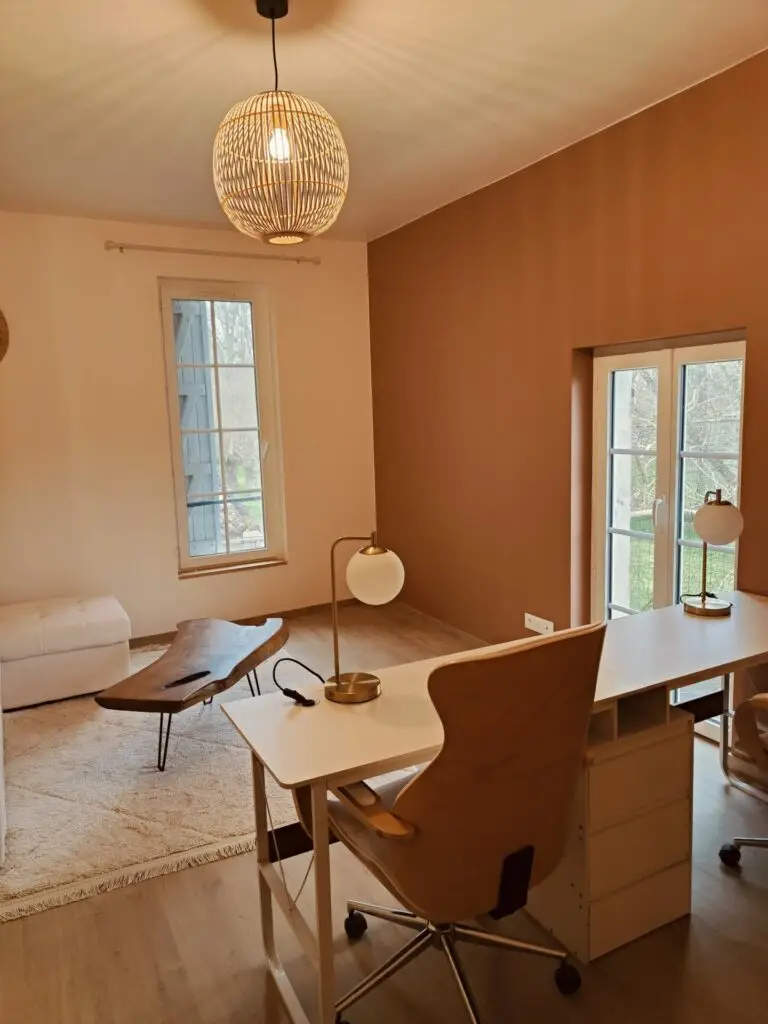 transformation d'une chambre en salon